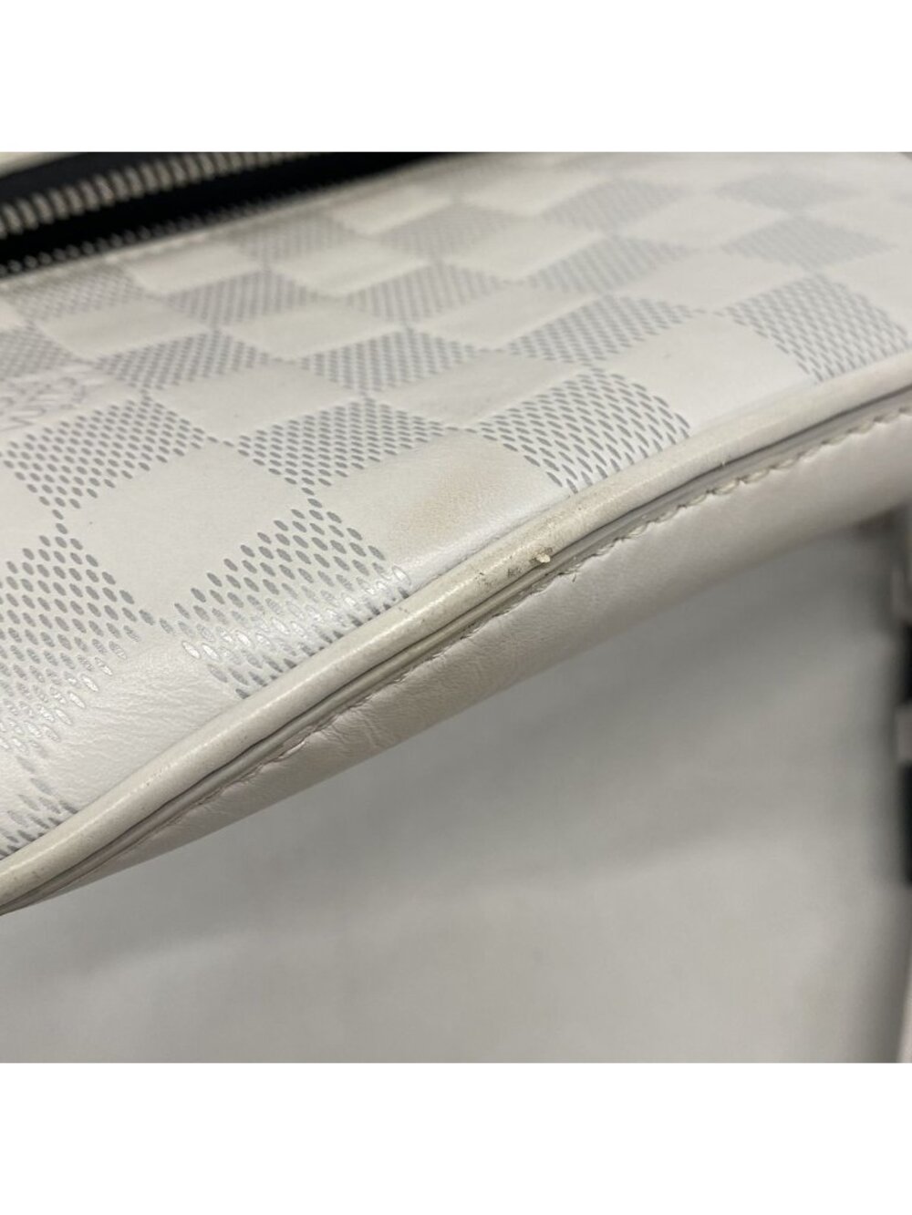 Louis Vuitton Waist Bag Damier Infini Blanc - Picture 8 of 12